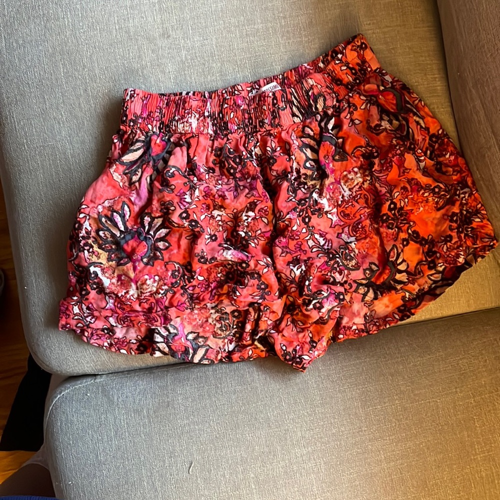 Summery loose feel shorts